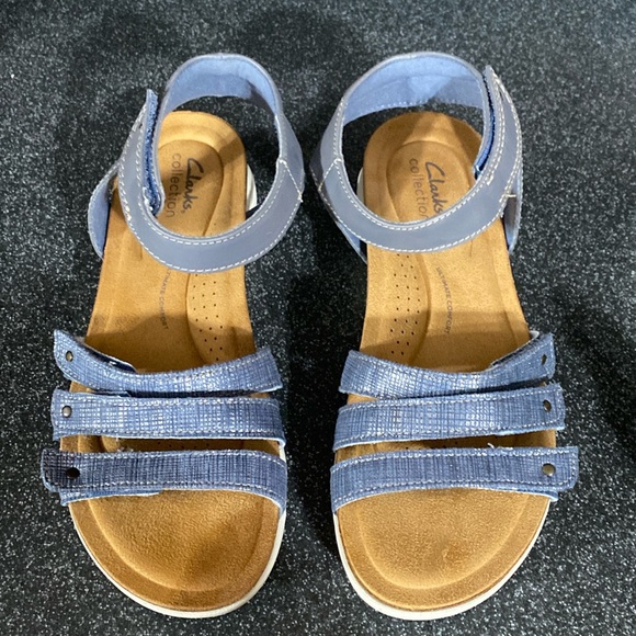 Clarks Women’s Leather Sandals Size 8.5 - Picture 4 of 10